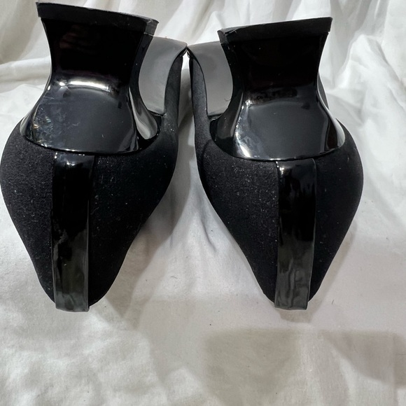 Stuart Weitzman Women's Square Toe Low Heel Classic Pumps Black... - Picture 9 of 16